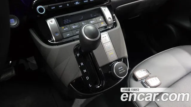 Hyundai Casper — Фото автомобиля 12