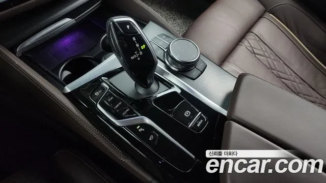 BMW 5-Series 5 серия (G30) 523d xDrive M Sport — Фото автомобиля 9