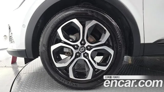 Renault Korea XM3 — Фото автомобиля 5
