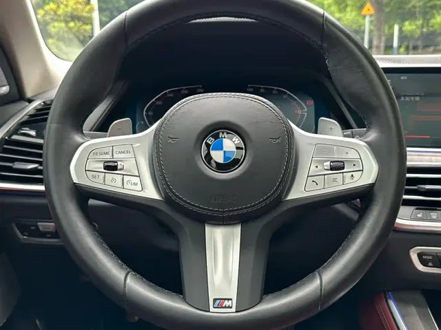 BMW X5 — Фото автомобиля 5
