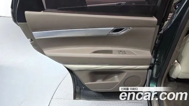 Genesis GV80 — Фото автомобиля 14