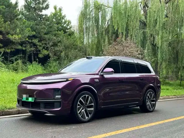 Фотография автомобиля — Li Auto L9