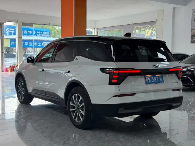 Ford Edge — Фото автомобиля 20
