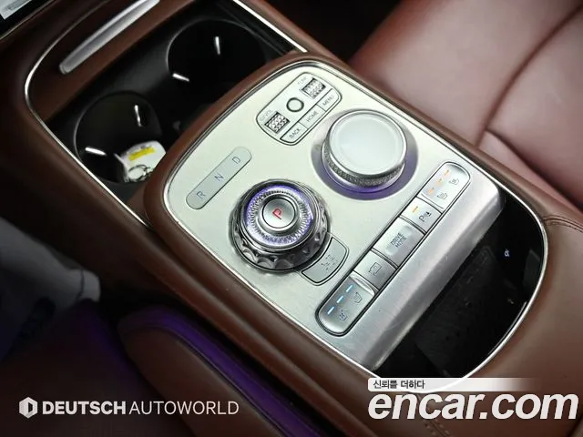 Genesis G90 Бензин 3.5 турбо AWD — Фото автомобиля 9
