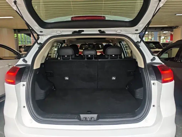 Geely Boyue — Фото автомобиля 18