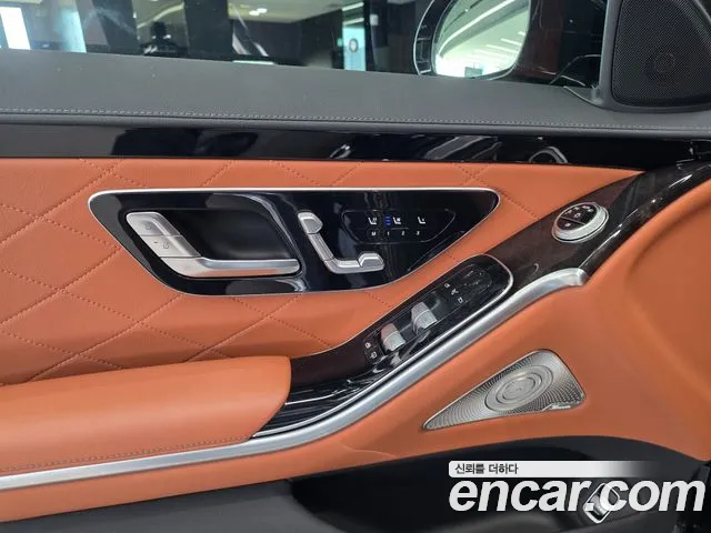 Mercedes-Benz S-Class W223 — Фото автомобиля 12