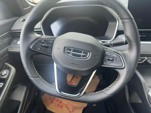 Geely Xingrui — Фото автомобиля 12