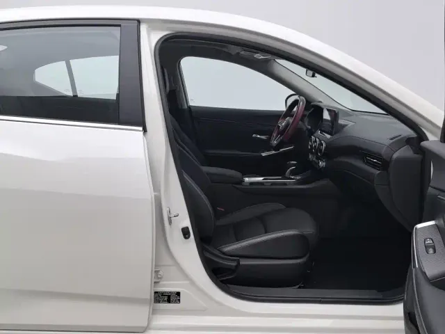 Nissan Sylphy — Фото автомобиля 23