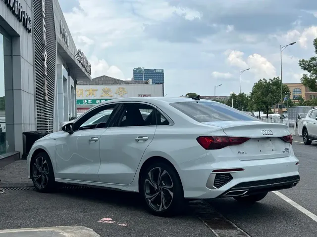 Audi A3 — Фото автомобиля 11