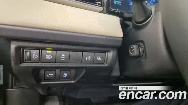 Toyota Camry XV80 — Фото автомобиля 16