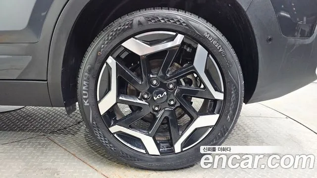 Kia Seltos Бензин 1.6 турбо 2WD — Фото автомобиля 20