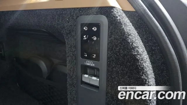 Land Rover Range Rover — Фото автомобиля 25