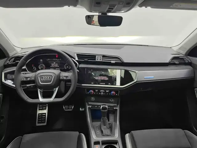 Audi Audi Q3 2023 35 TFSI Fashion Dynamic (1.4T) — Фото автомобиля 7