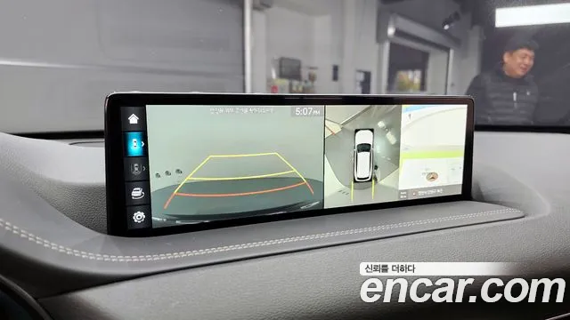 Genesis GV80 2.5T Бензин AWD — Фото автомобиля 17