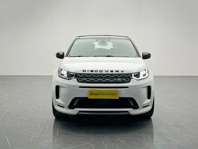 Land Rover Discovery Sport — Фото автомобиля 2