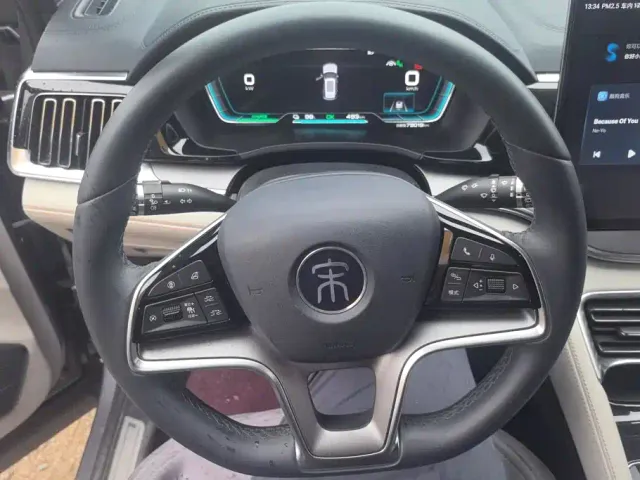 BYD Song PLUS — Фото автомобиля 15