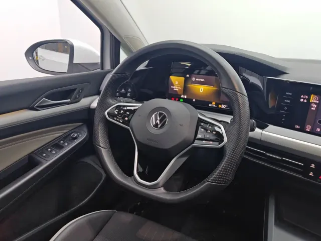 Volkswagen Golf — Фото автомобиля 16