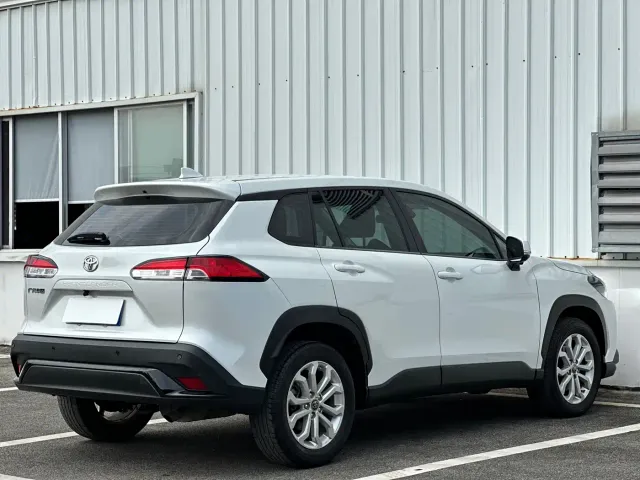 Toyota Frontlander — Фото автомобиля 9