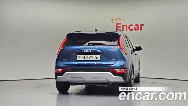 Kia Niro The All New — Фото автомобиля 4