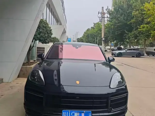 Porsche Cayenne 2023 Cayenne Turbo Coupé 4.0T — Фото автомобиля 2