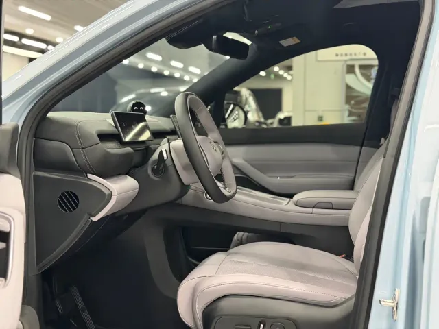 Nio EC6 — Фото автомобиля 8
