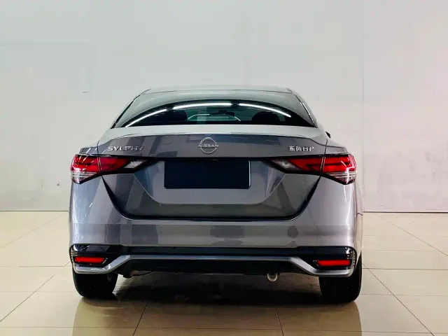 Nissan Sylphy — Фото автомобиля 7