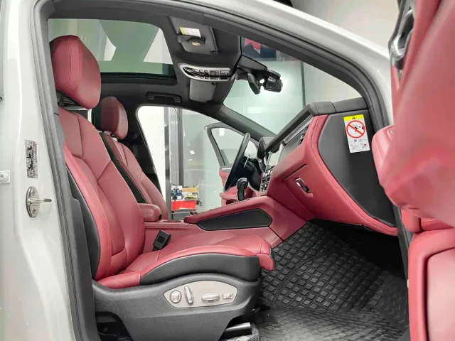 Porsche Macan — Фото автомобиля 5