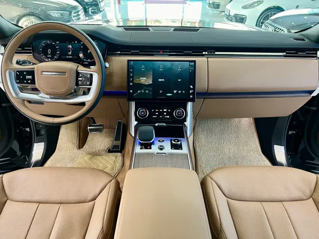 Land Rover Range Rover — Фото автомобиля 9