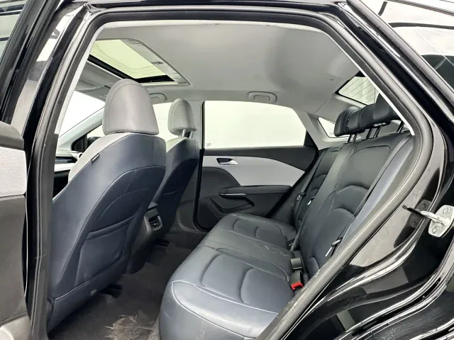 Chevrolet Monza — Фото автомобиля 5