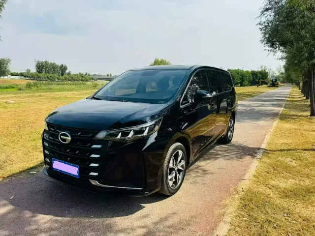 Фотография автомобиля — GAC Trumpchi M6