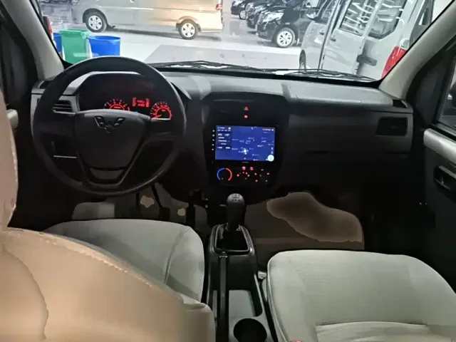 Wuling Rongguang S — Фото автомобиля 9