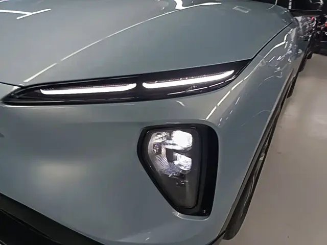 Nio ES6 — Фото автомобиля 23
