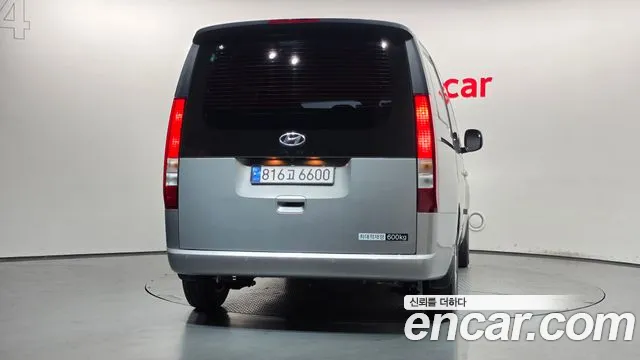 Hyundai Staria — Фото автомобиля 4