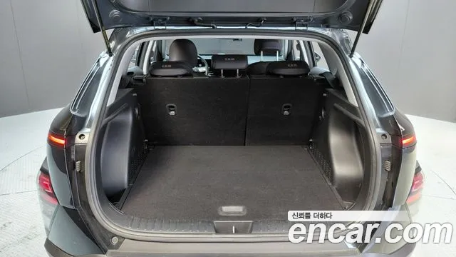 Hyundai Kona SX2 — Фото автомобиля 17