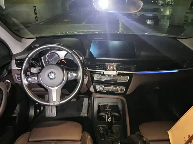 BMW X1 — Фото автомобиля 12