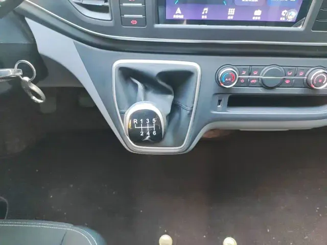 Maxus Xintu V80 — Фото автомобиля 13
