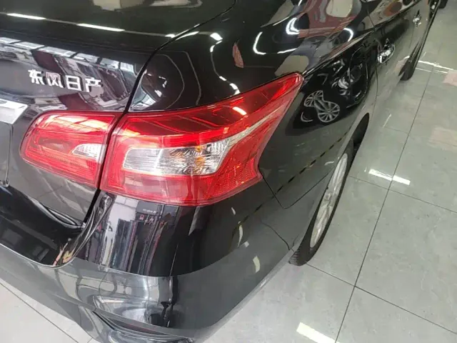 Nissan Sylphy — Фото автомобиля 7