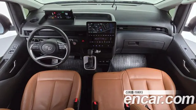 Hyundai Staria — Фото автомобиля 10