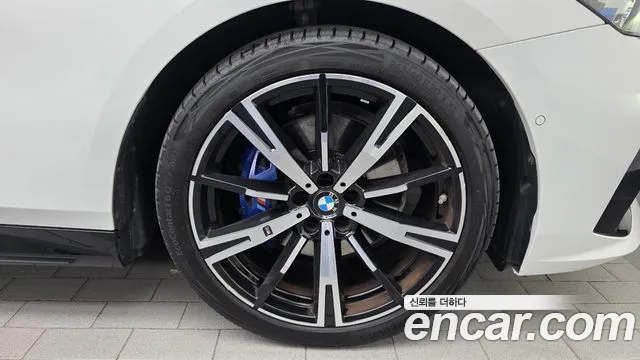 BMW 5 Series G60 — Фото автомобиля 6