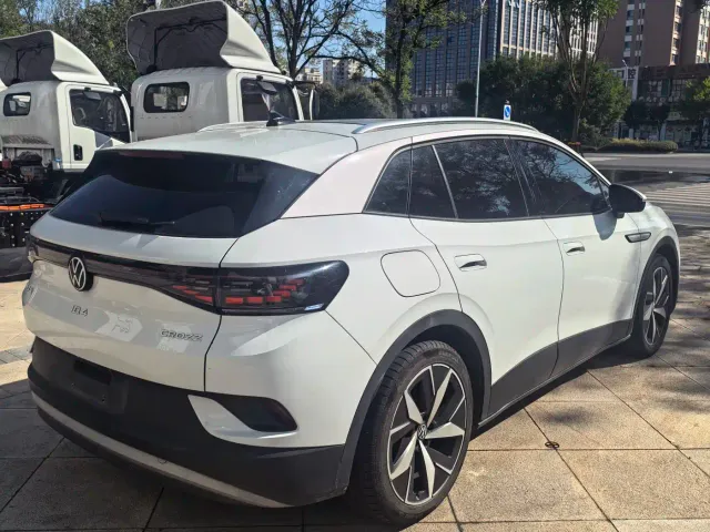Volkswagen ID.4 Crozz — Фото автомобиля 4