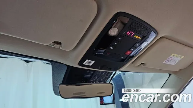 Kia Canival Carnival 4 поколение Дизель 9 мест Prestige — Фото автомобиля 18
