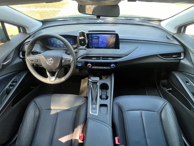 Buick Velite 6 — Фото автомобиля 11