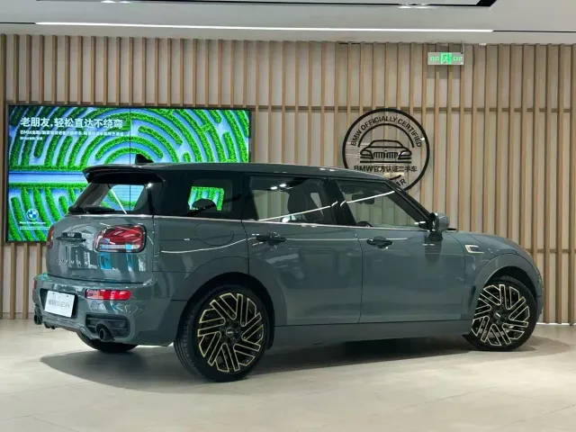 MINI Clubman — Фото автомобиля 9