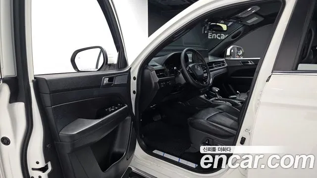 KG_Mobility_Ssangyong Rexton Новый Rexton Sport Khan Дизель 2.2 4WD — Фото автомобиля 10
