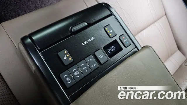 Lexus ES 7th Gen — Фото автомобиля 19