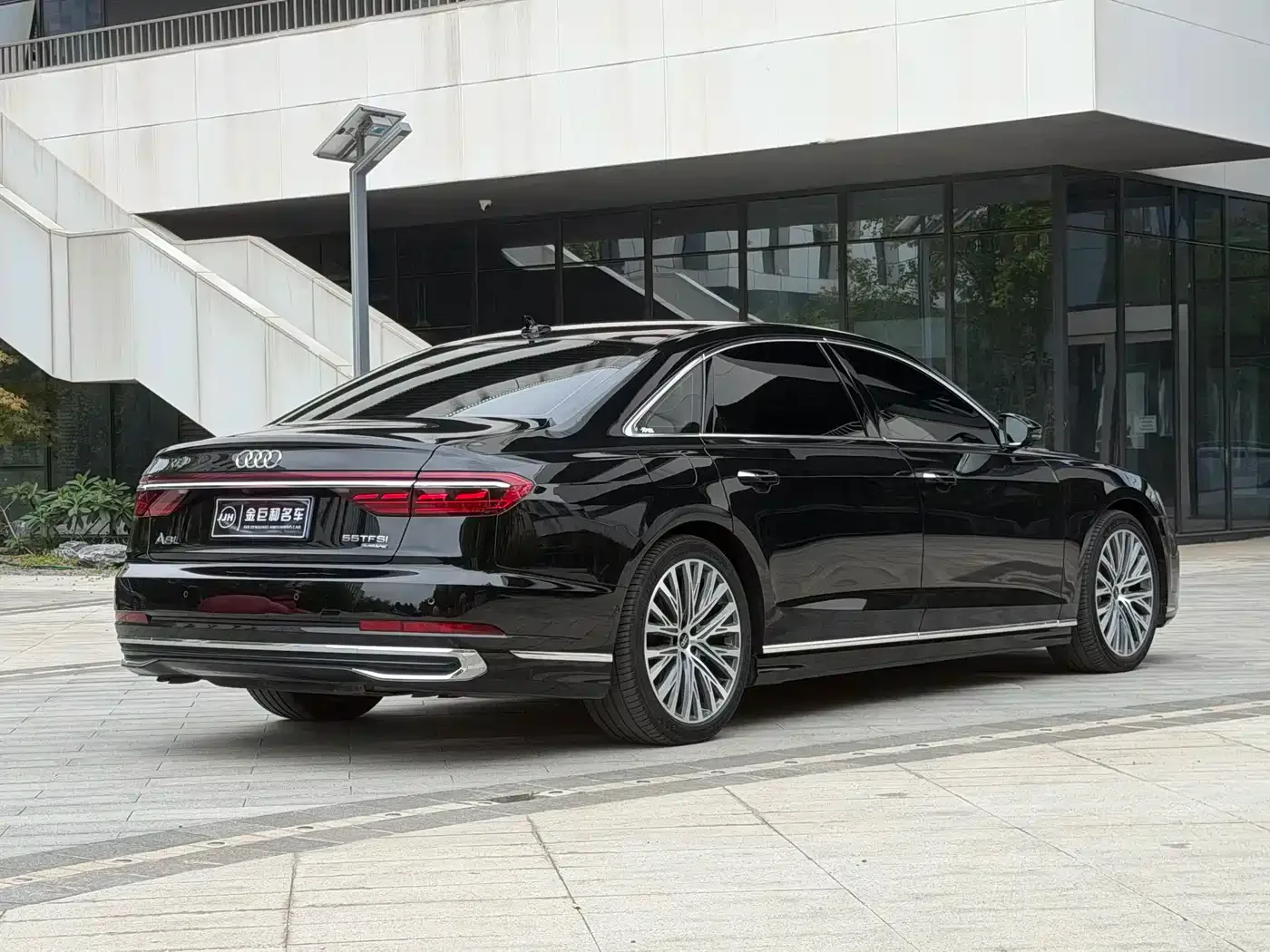 Audi Audi A8 2025 A8L 50 TFSI quattro Exclusive Selection — Фото автомобиля 22