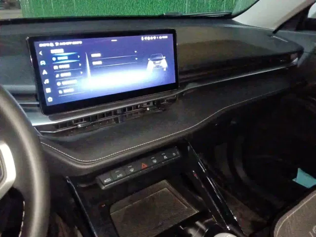 Haval H6 — Фото автомобиля 9