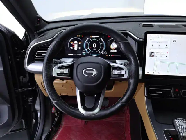 GAC Trumpchi GS8 — Фото автомобиля 15