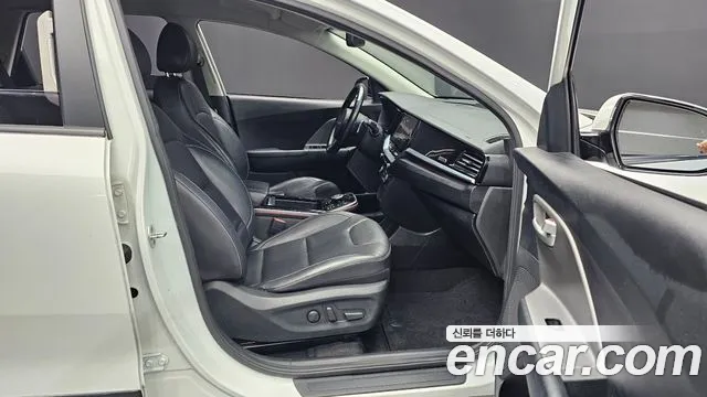 Kia Niro Niro Plus Earth — Фото автомобиля 11
