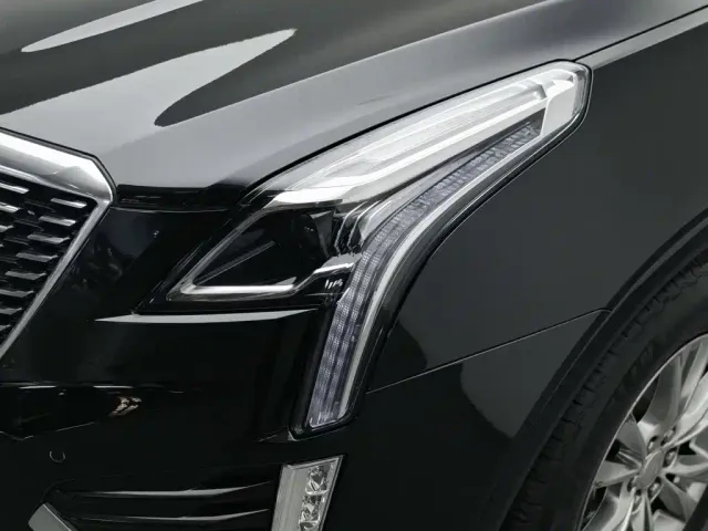 Cadillac XT5 — Фото автомобиля 7